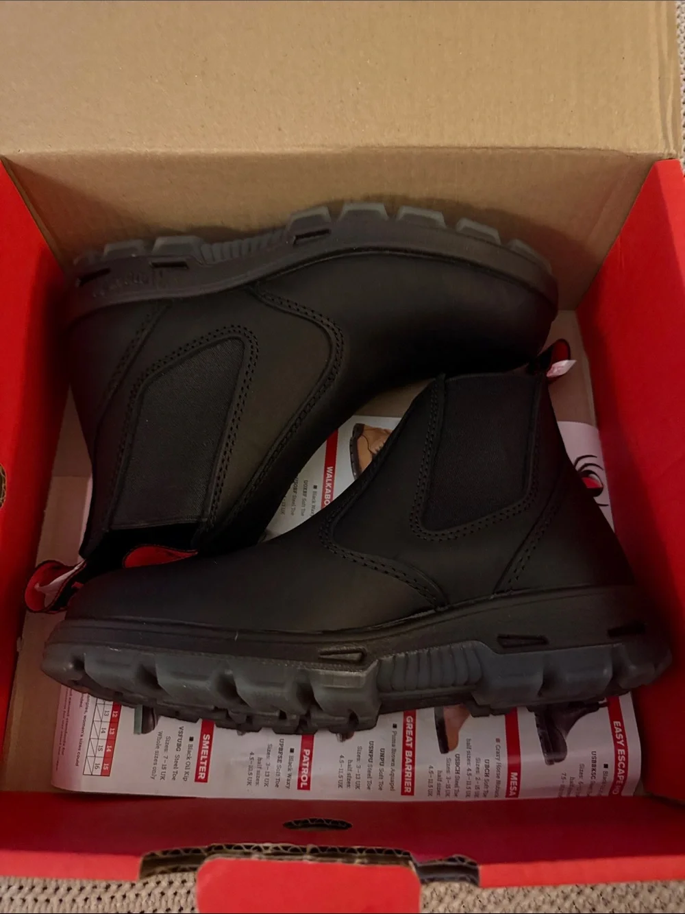 Redback Boots Black Pull-On Work Chelsea Boots